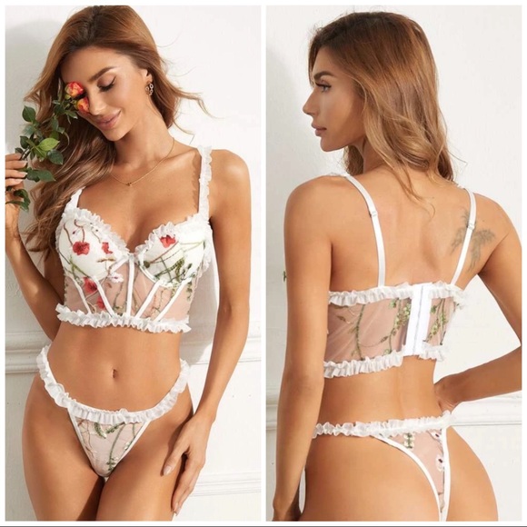 GI-GI Other - ❤️ embroidered mesh frill trim super push up